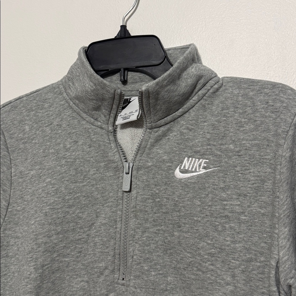 Nike Women's Gray Sportswear Club Fleece Quarter-Zip Sweatshirt - Picture 4 of 8